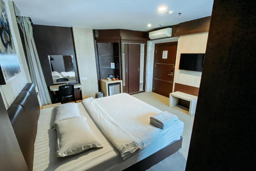 Lucky Star Hotel Nagoya Dış mekan fotoğraf