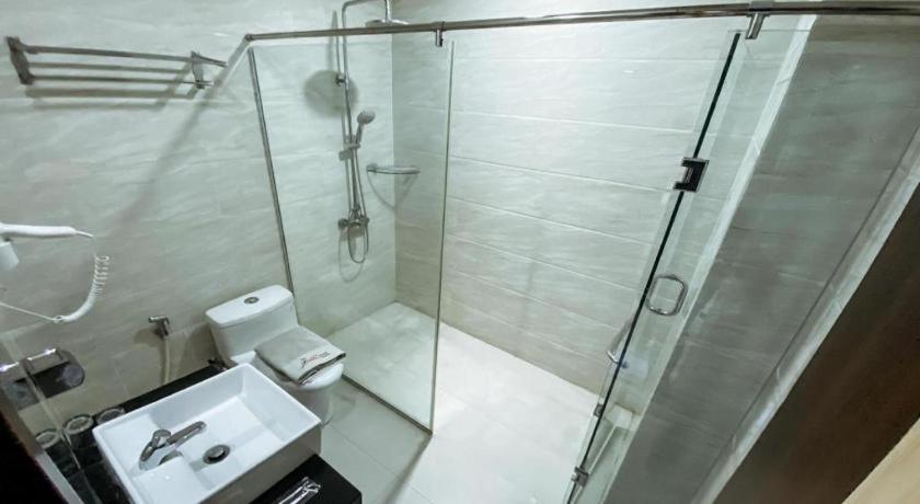 Lucky Star Hotel Nagoya Dış mekan fotoğraf
